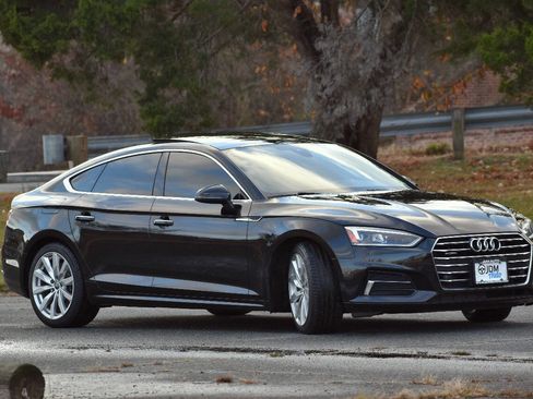 Used 2018 Audi A5 2.0T Premium Plus w/ Premium Plus image 4