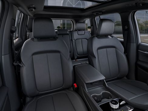 New 2026 Jeep Grand Cherokee Limited AWD/4WD image 17