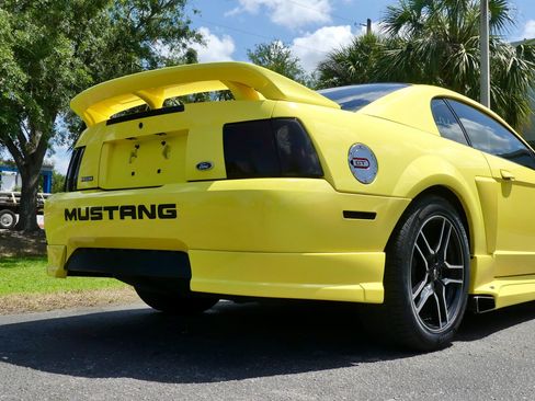 Used 2001 Ford Mustang GT RWD image 93