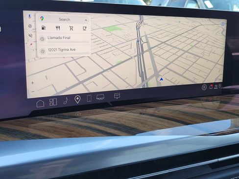 Certified 2025 Cadillac Escalade Premium Luxury Platinum image 14