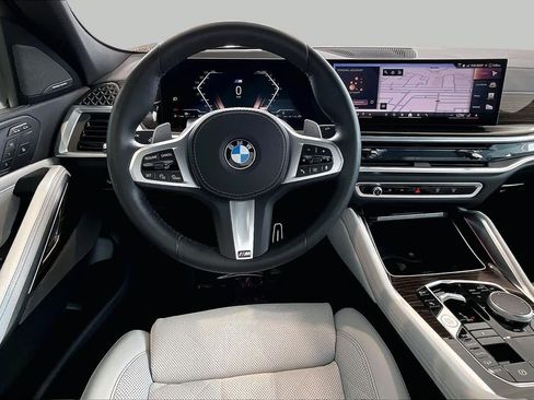 Certified 2026 BMW X6 xDrive40i AWD/4WD image 5