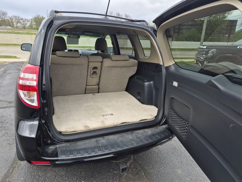 Used 2011 Toyota RAV4 4WD w/ Base L4 Extra Value Pkg image 11