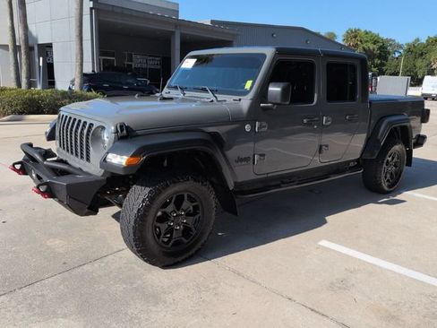 Used 2020 Jeep Gladiator Sport AWD/4WD image 8