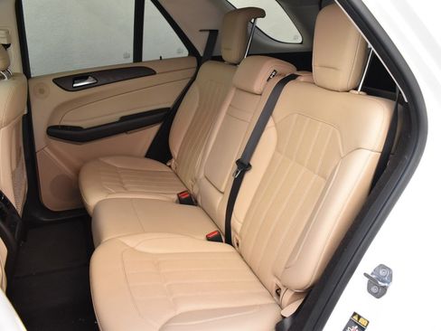 Used 2019 Mercedes-Benz GLE 400 4MATIC image 19