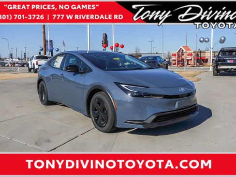 New 2026 Toyota Prius LE image 1