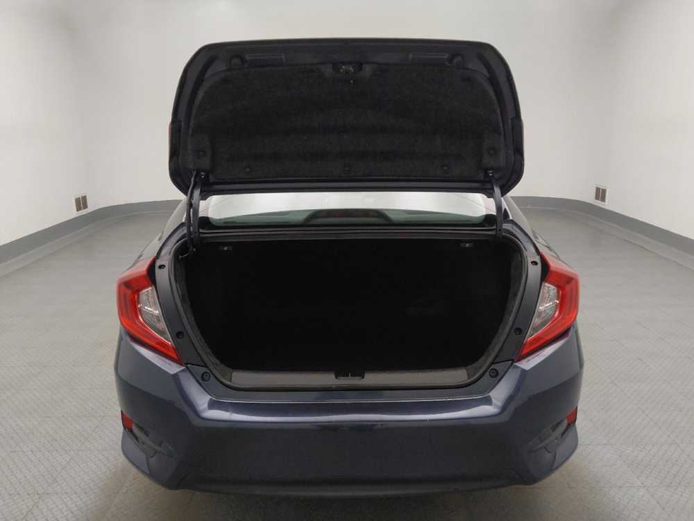 Used 2018 Honda Civic EX image 29