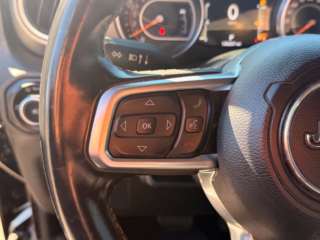 Used 2019 Jeep Wrangler Unlimited Sahara AWD/4WD image 22