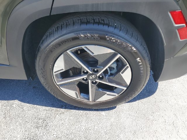 Certified 2025 Hyundai Tucson SEL FWD image 29
