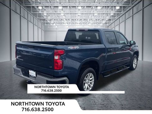 Used 2021 Chevrolet Silverado 1500 LT AWD/4WD image 27