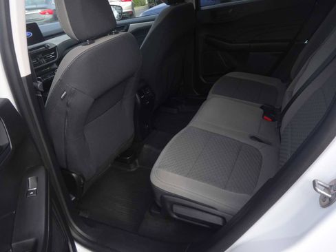 Used 2022 Ford Escape SE w/ Convenience Package image 11