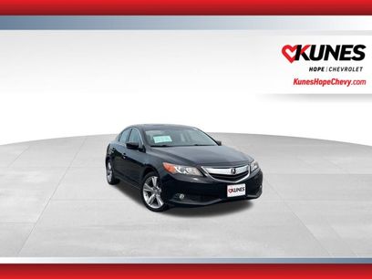 Used 2013 Acura ILX w/ Technology Package