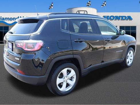 Used 2020 Jeep Compass Latitude FWD image 7