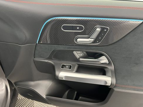 New 2026 Mercedes-Benz GLB 35 AMG 4MATIC image 25