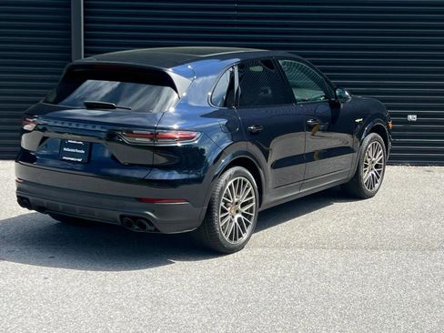 Certified 2022 Porsche Cayenne E-Hybrid image 7