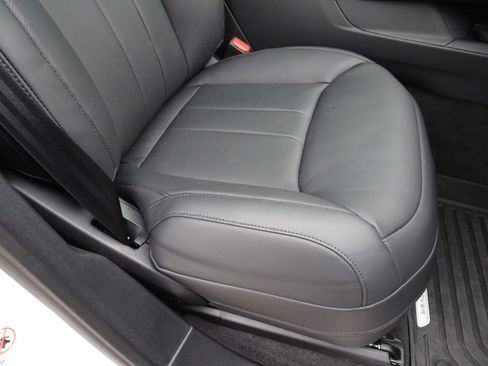 Certified 2025 Land Rover Range Rover Sport Dynamic SE image 25