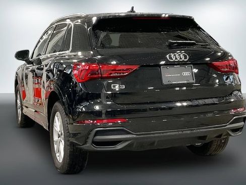 Certified 2023 Audi Q3 2.0T Premium w/ Convenience Package AWD/4WD image 12