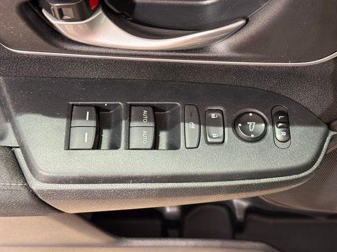 Used 2017 Honda CR-V EX image 15