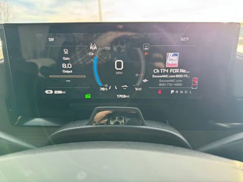 Used 2026 GMC Hummer EV SUV image 31