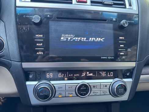 Used 2017 Subaru Outback 2.5i Limited AWD/4WD image 23