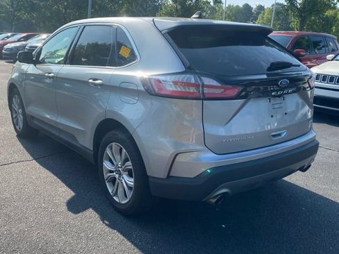 Used 2024 Ford Edge Titanium AWD/4WD image 10