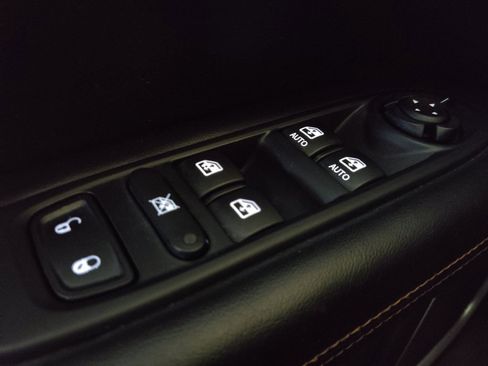 Used 2019 Jeep Compass Limited AWD/4WD image 27