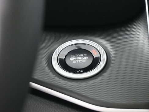 New 2025 Jeep Grand Cherokee Altitude w/ Trailer Tow Package image 18