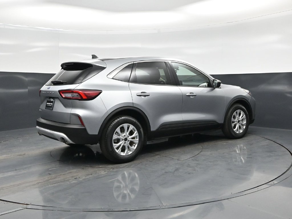 Certified 2023 Ford Escape Active FWD image 25