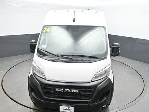 Used 2024 RAM ProMaster 2500 w/ Convenience Group FWD image 24
