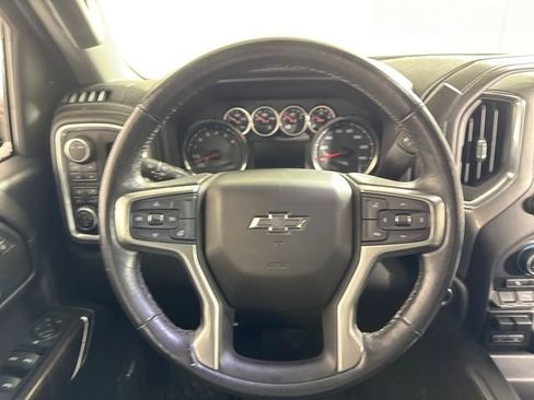 Used 2021 Chevrolet Silverado 1500 LT Trail Boss w/ Convenience Package II image 18