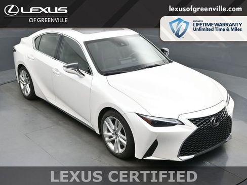 Used 2023 Lexus IS 300 w/ Comfort Package RWD image 40