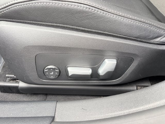 Certified 2023 BMW i4 eDrive40 w/ Premium Package RWD image 22