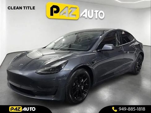 Used 2022 Tesla Model 3 image 1