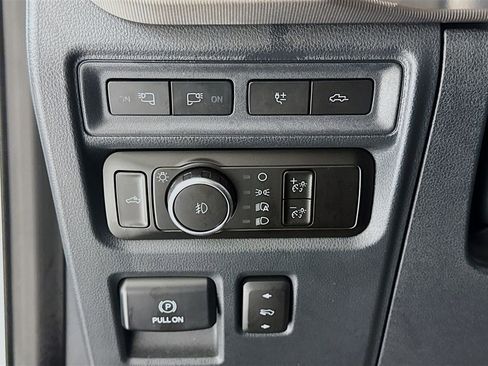 Used 2023 Ford F150 Raptor w/ Raptor Carbon Fibre Package image 8