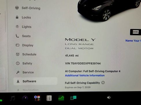 Used 2023 Tesla Model Y Long Range AWD/4WD image 14