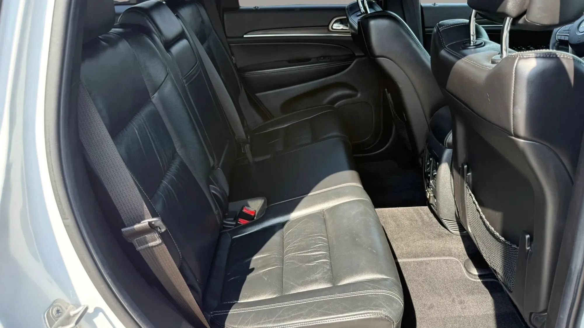 Used 2014 Jeep Grand Cherokee Limited AWD/4WD image 30