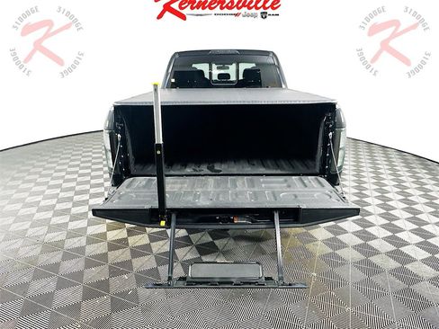 Used 2016 Ford F150 XLT w/ Equipment Group 302A Luxury image 29