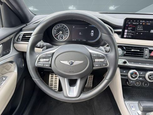 Used 2022 Genesis G70 3.3T image 26