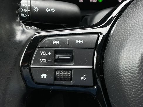 Used 2023 Honda CR-V EX-L image 15