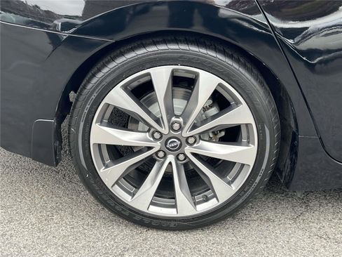 Certified 2023 Nissan Maxima Platinum w/ Sport Mat Group image 9