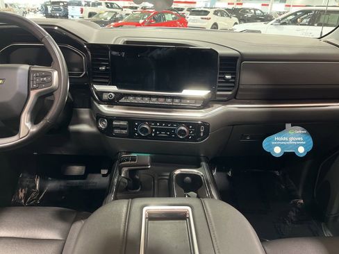 Certified 2022 Chevrolet Silverado 1500 LTZ w/ LTZ Premium Package image 17