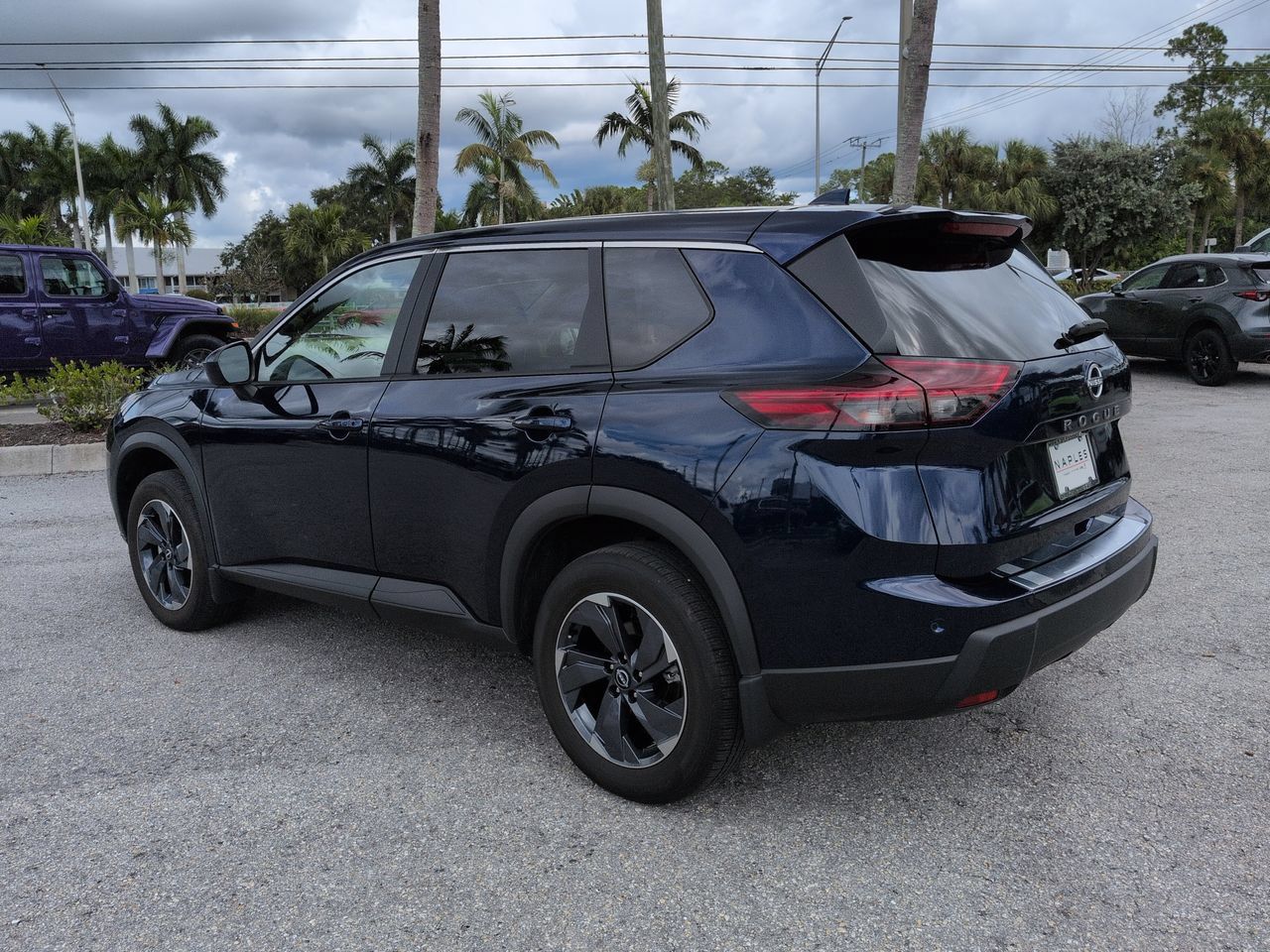 Used 2026 Nissan Rogue SV FWD image 7