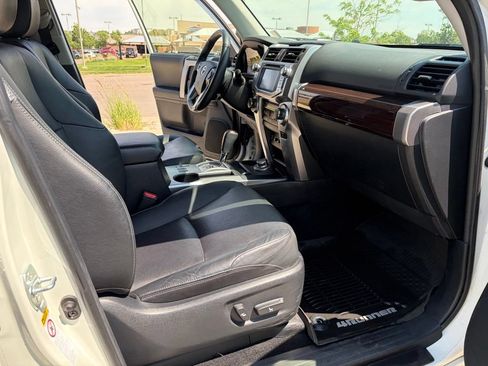 Used 2018 Toyota 4Runner Limited AWD/4WD image 26