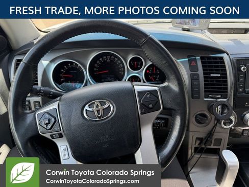 Used 2014 Toyota Sequoia Limited AWD/4WD image 10