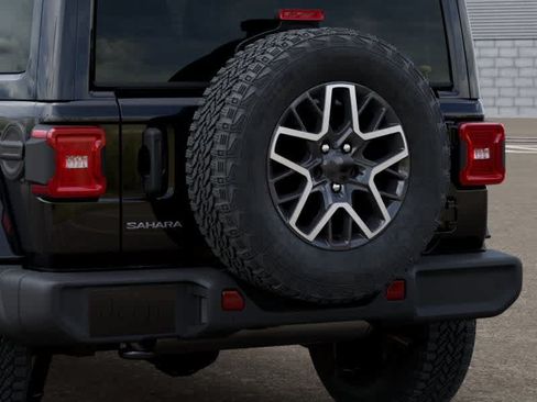 New 2026 Jeep Wrangler Unlimited Sahara AWD/4WD image 13