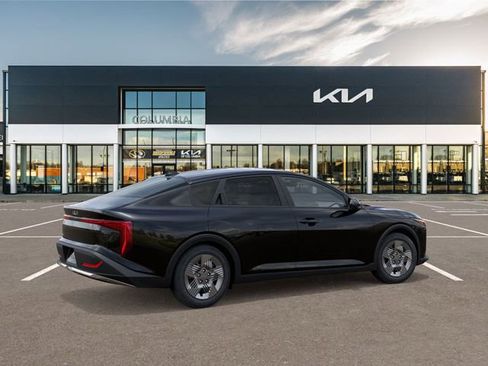 New 2026 Kia K4 LX image 6