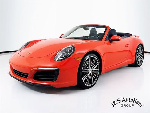 Used 2019 Porsche 911 Carrera S image 3