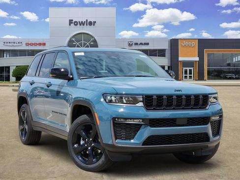 New 2026 Jeep Grand Cherokee Limited RWD image 1