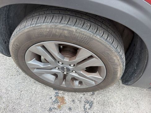 Used 2022 Kia Seltos S FWD image 5