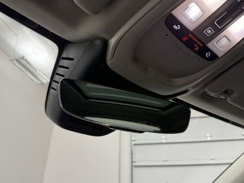 Certified 2023 Volvo XC60 B5 Plus w/ Protection Package Premier image 22