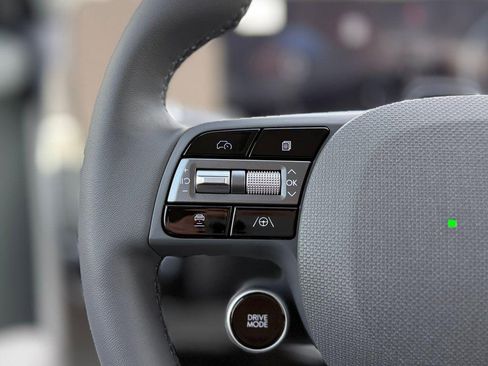 New 2026 Hyundai Ioniq 5 Limited image 14